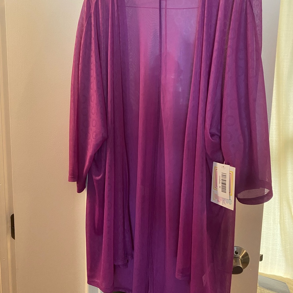 LulaRoe Lindsay brand new with tags! 💟